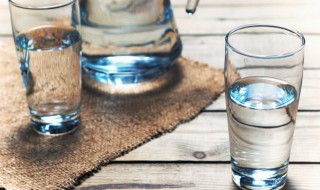 玻璃容器可以盛热水吗 玻璃容器可以隔水加热吗