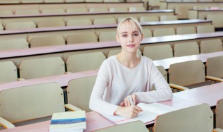 阔字开头的成语（阔字开头的成语有哪些）