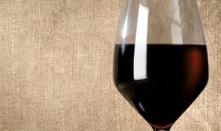 怎么自己酿葡萄酒（怎么自己酿葡萄酒有点酸）