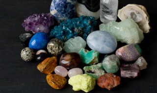 翡翠玉石珠宝（翡翠玉石珠宝诈骗最新）