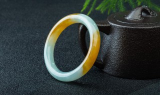 去哪里鉴定翡翠 去哪里鉴定翡翠手镯是否A货