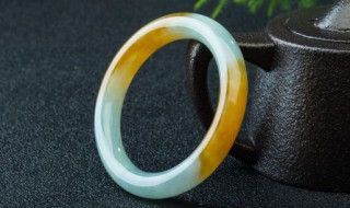 白翡翠手镯 白翡翠手镯值钱吗