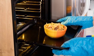 薯条可以用烤箱烤吗 半成品薯条可以用烤箱烤吗