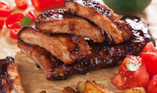 土豆烧排骨什么时候放盐 炖排骨土豆什么时候放盐