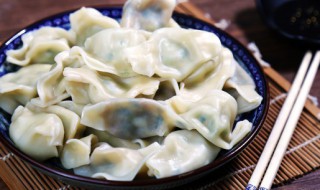 怎样用凉水下饺子（煮饺子加凉水为什么）