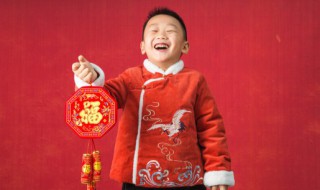 2022新生男婴儿取名（2022新生男婴儿取名带金字）