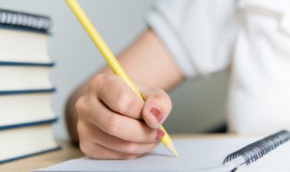 关于自然景观的句子 关于自然景观的句子出自