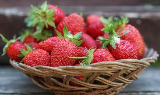 新鲜草莓可以加热吃吗（草莓加热吃法）