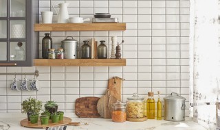 怎么快速清理厨房厚厚的顽固油污 怎么去厨房顽固油污