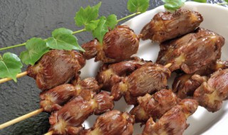 鸭胗皮怎么去皮（鸭胗皮怎么去除）