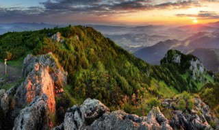 天下第一奇山是哪个山 天下第一奇山是哪座山?