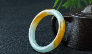 缅甸翡翠玉镯价格（缅甸翡翠玉价格查询）