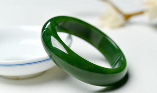 翡翠手镯玉手镯鉴别 鉴别翡翠手镯的