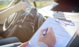 驾考科目二考试后视镜怎么调整（驾照考试科目二后视镜怎么调）