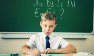 挣扎的挣组词（挣扎的挣组词有哪些）