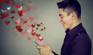 关于爱情的唯美美文摘抄经典语录（优美的爱情句子摘抄）