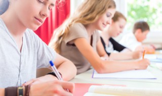 形容夏天的词语和秋天词语 形容夏天和秋天的成语