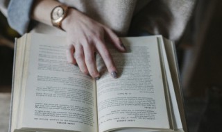 杜甫登高的主旨句是什么（杜甫的登高作者要表达的主题思想）