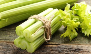 芹菜在开水焯几分钟就熟了 芹菜要焯水几分钟熟
