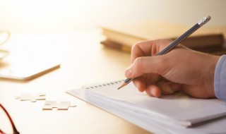 海水梦悠悠君愁我亦愁什么意思(海水梦悠悠君愁我亦愁)