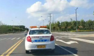 科目三直线行驶可以踩刹车吗（科目三直线行驶能踩刹车吗）