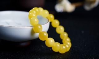 蜜蜡一代和二代的区别 蜜蜡第一代第二代怎么不一样