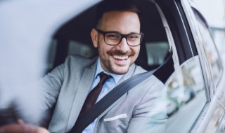 如何找电动汽车充电桩 怎么找电动汽车充电桩