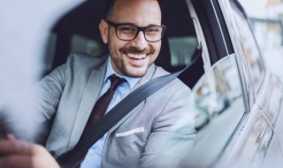 无证驾驶扣车怎么拿回 无证驾驶被扣车怎么拿