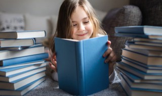 小学现代诗大全简短的（小学生短小的现代诗）