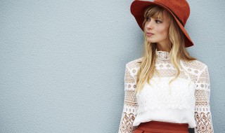 蕾丝衣服怎么洗不缩水 蕾丝衣服怎么洗才能不缩水