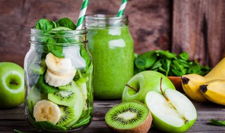 黄桃和猕猴桃可以一起榨汁吗 黄瓜和猕猴桃可以一起榨汁吗?