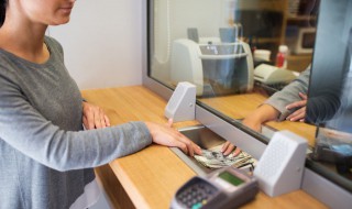 手机银行打不开是怎么回事(手机银行打不开是怎么回事?)