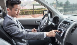 驾驶证没过一年上高速怎么处罚 驾驶证不到1年上高速有什么处罚