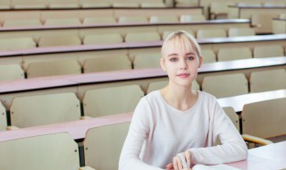 尽忠职守的尽是什么意思（尽忠职守是什么意思啊）