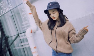 棕色毛衣配什么颜色的衬衫里搭 棕色毛衣配什么外套配图片