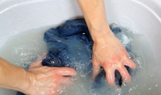 毛呢裙怎么洗 毛呢裙怎么洗不缩水