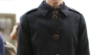 羊绒毛衣掉毛怎么办(羊绒的毛衣掉毛怎么办)