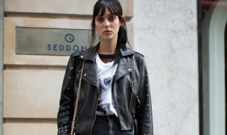 皮衣有味道怎么办(皮衣怎么会有味道)