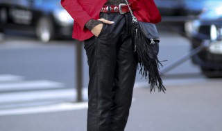 皮裤怎么洗才不伤害裤子 皮裤子可以洗吗