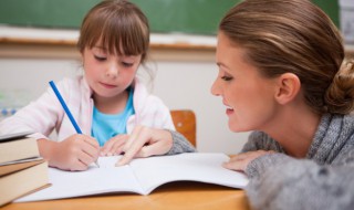 而或长烟一空的一是什么意思(而或长烟一空或是什么意思)