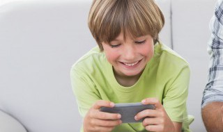 英雄联盟英雄介绍视频在哪可以看（英雄联盟英雄介绍视频在哪可以看到）