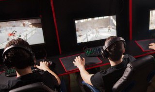 英雄联盟中有几个带翅膀的英雄（英雄联盟中有几个带翅膀的英雄名字）