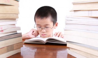 峨眉天下秀下一句是什么（峨眉天下秀下一句是什么谚语）