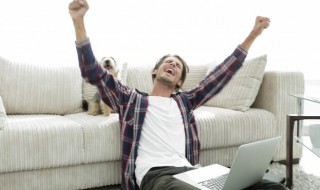 网名男伤感冷漠四个字 网名男生伤感好听四个字网名