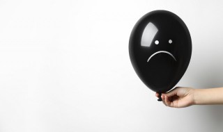 qq网名女生伤感带回忆 qq网名伤感的