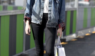 裤子上的泥渍洗不掉怎么办 裤子上有泥渍怎么洗掉