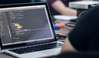 超拽网名女生霸气00后（00后网名女生霸气冷酷好听）