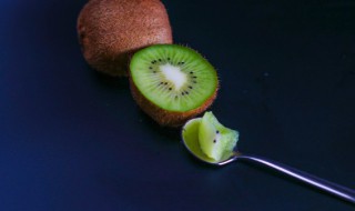 如何辨别猕猴桃的好坏 怎样分辨猕猴桃的好坏