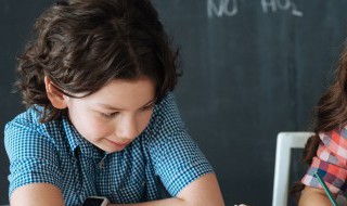 诗经中男孩好听的名字（诗经中好听的男孩的名字）