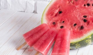 西瓜没切开放在冰箱里可以放多久（西瓜没切开放冰箱能保存多久）